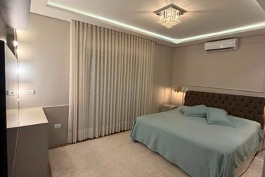 Casa &agrave; venda - 450m&sup2; - Condom&iacute;nio Green Park