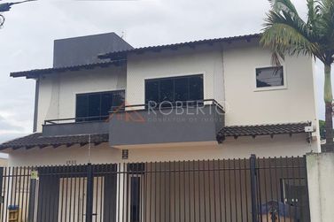 Sobrado &agrave; venda - 380m&sup2; - Centro