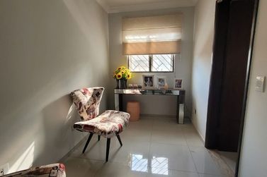 Casa &agrave; venda - 302m&sup2; - Centro