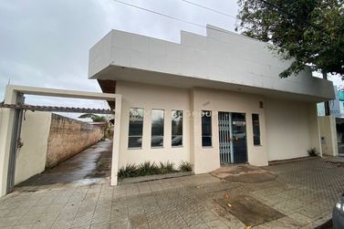 Sala Comercial &agrave; venda - 172m&sup2; - Centro