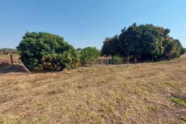 Ch&aacute;cara &agrave; venda - 2500m&sup2; - Jardim Morada do Sol