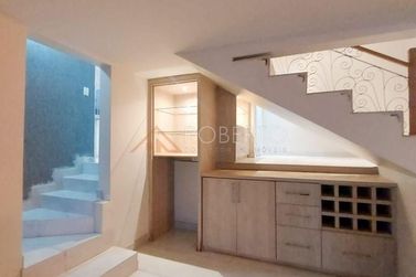 Sobrado &agrave; venda - 586m&sup2; - Vila S&atilde;o Vicente
