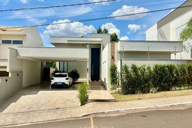 Casa &agrave; venda - 238m&sup2; - Condom&iacute;nio Green Park