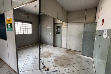 Sala Comercial para alugar - 1151m&sup2; - Centro