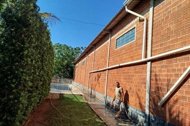 Ch&aacute;cara &agrave; venda - 30000m&sup2; - Jardim Sumar&eacute;