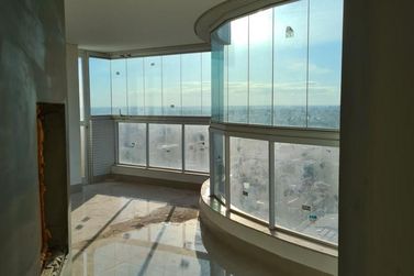 Apartamento &agrave; venda - 176m&sup2; - Centro