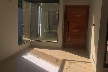 Casa &agrave; venda - 162m&sup2; - Jardim Ouro Branco