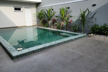Casa &agrave; venda - 236m&sup2; - Condom&iacute;nio San Lorenzzo