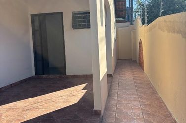 Casa para alugar - 56m&sup2; - Jardim Santos Dumont