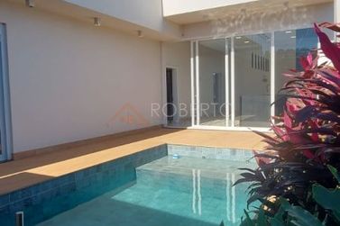Casa &agrave; venda - 328m&sup2; - MONTE CRISTO