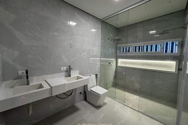 Casa para alugar - 305m&sup2; - Condom&iacute;nio Parthenon