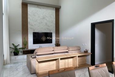 Casa &agrave; venda - 222m&sup2; - Jardim Monte Cristo