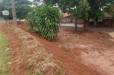 Terreno &agrave; venda - 337m&sup2; - Distrito Sumar&eacute; (Sumar&eacute;)