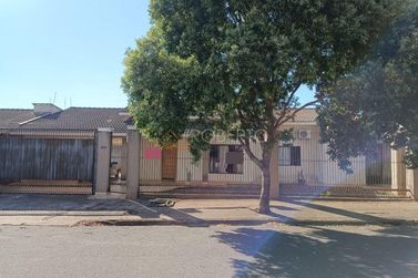Casa &agrave; venda - 220m&sup2; - Jardim Novo Ouro Branco