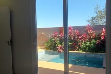 Casa &agrave; venda - 328m&sup2; - MONTE CRISTO