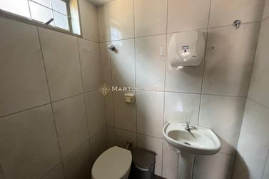 Sala Comercial para alugar - 142m&sup2; - Jardim Ouro Branco