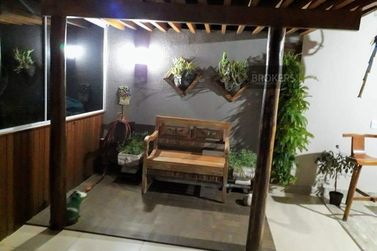 Casa &agrave; venda - 270m&sup2; - Jardim Igua&ccedil;u