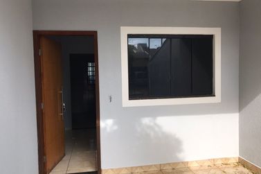 Casa &agrave; venda - 94m&sup2; - Jardim Monte Cristo