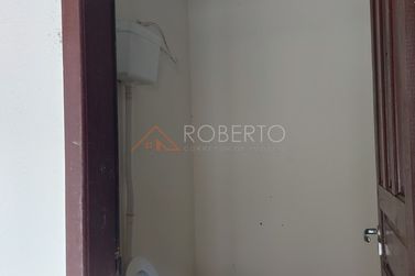 Casa &agrave; venda - 450m&sup2; - Centro