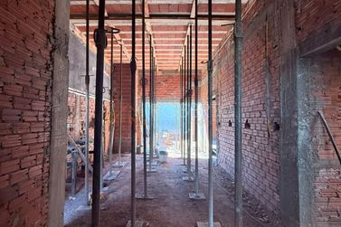 Casa &agrave; venda - 210m&sup2; - Jardim Ouro Branco
