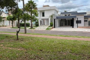 Casa &agrave; venda - 196m&sup2; - Jardim Ouro Branco