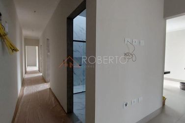 Casa &agrave; venda - 214m&sup2; - Jardim Ouro Branco