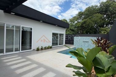 Casa &agrave; venda - 360m&sup2; - MONTE CRISTO