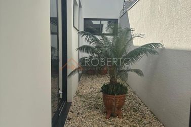 Casa &agrave; venda - 428m&sup2; - Jardim Ouro Branco