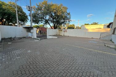 Sal&atilde;o Comercial para alugar - 1250m&sup2; - Jardim Am&eacute;rica