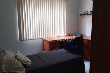 Casa &agrave; venda - 260m&sup2; - Jardim Igua&ccedil;u