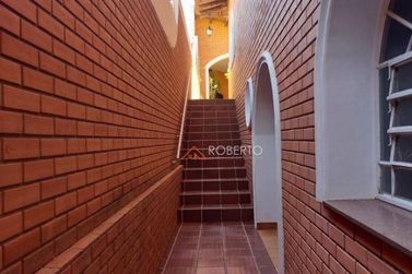 Casa &agrave; venda - 338m&sup2; - Centro