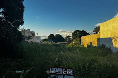 Terreno &agrave; venda - 600m&sup2; - Jardim Santos Dumont