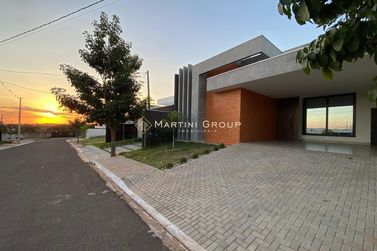 Casa &agrave; venda - 202m&sup2; - Condom&iacute;nio Parthenon