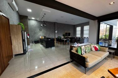 Casa &agrave; venda - 275m&sup2; - Porto Rico Resort Residence
