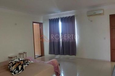 Sobrado &agrave; venda - 600m&sup2; - Jardim Ouro Branco