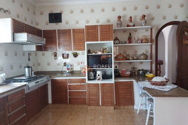 Casa &agrave; venda - 338m&sup2; - Centro