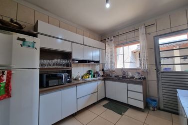 Casa &agrave; venda - 150m&sup2; - Monte Cristo