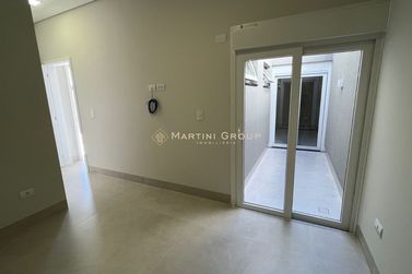 Casa &agrave; venda - 210m&sup2; - Condom&iacute;nio San Lorenzo