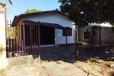 Casa para alugar - 74m&sup2; - Jardim Maring&aacute; III