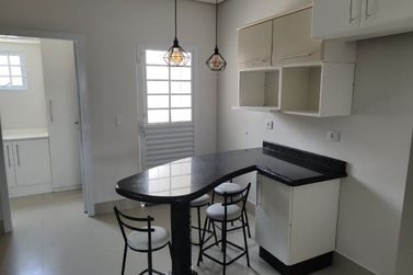 Casa &agrave; venda - 170m&sup2; - Jardim Simara