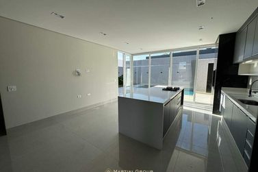 Casa &agrave; venda - 305m&sup2; - Condom&iacute;nio Parthenon
