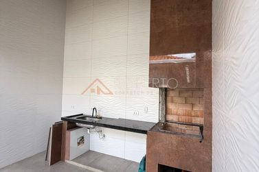 Casa &agrave; venda - 214m&sup2; - Jardim Ouro Branco