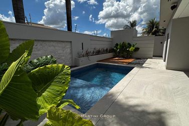Casa &agrave; venda - 249m&sup2; - Condom&iacute;nio Gran Triunfo