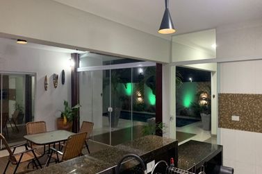 Casa &agrave; venda - 200m&sup2; - Residencial San Lorenzzo
