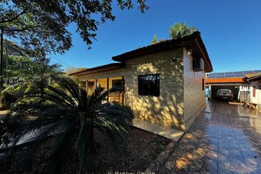 Casa &agrave; venda - 210m&sup2; - Jardim Sumar&eacute;