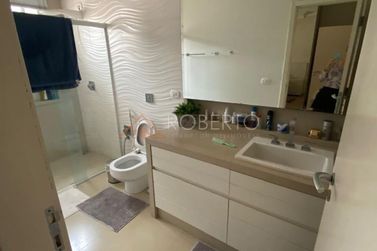 Casa &agrave; venda - 375m&sup2; - Jardim Guanabara