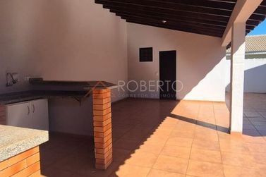 Casa &agrave; venda - 396m&sup2; - Jardim Vera Cruz
