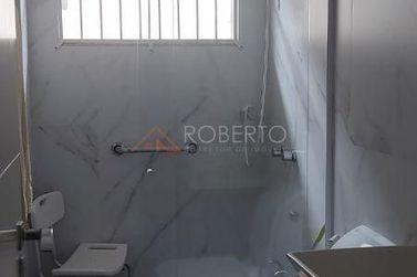 Casa &agrave; venda - 600m&sup2; - Jardim Santos Dumont