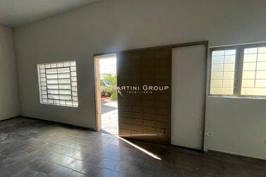 Sala Comercial para alugar - 142m&sup2; - Jardim Ouro Branco