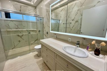 Sala Comercial &agrave; venda - 566m&sup2; - Condom&iacute;nio Royal Park